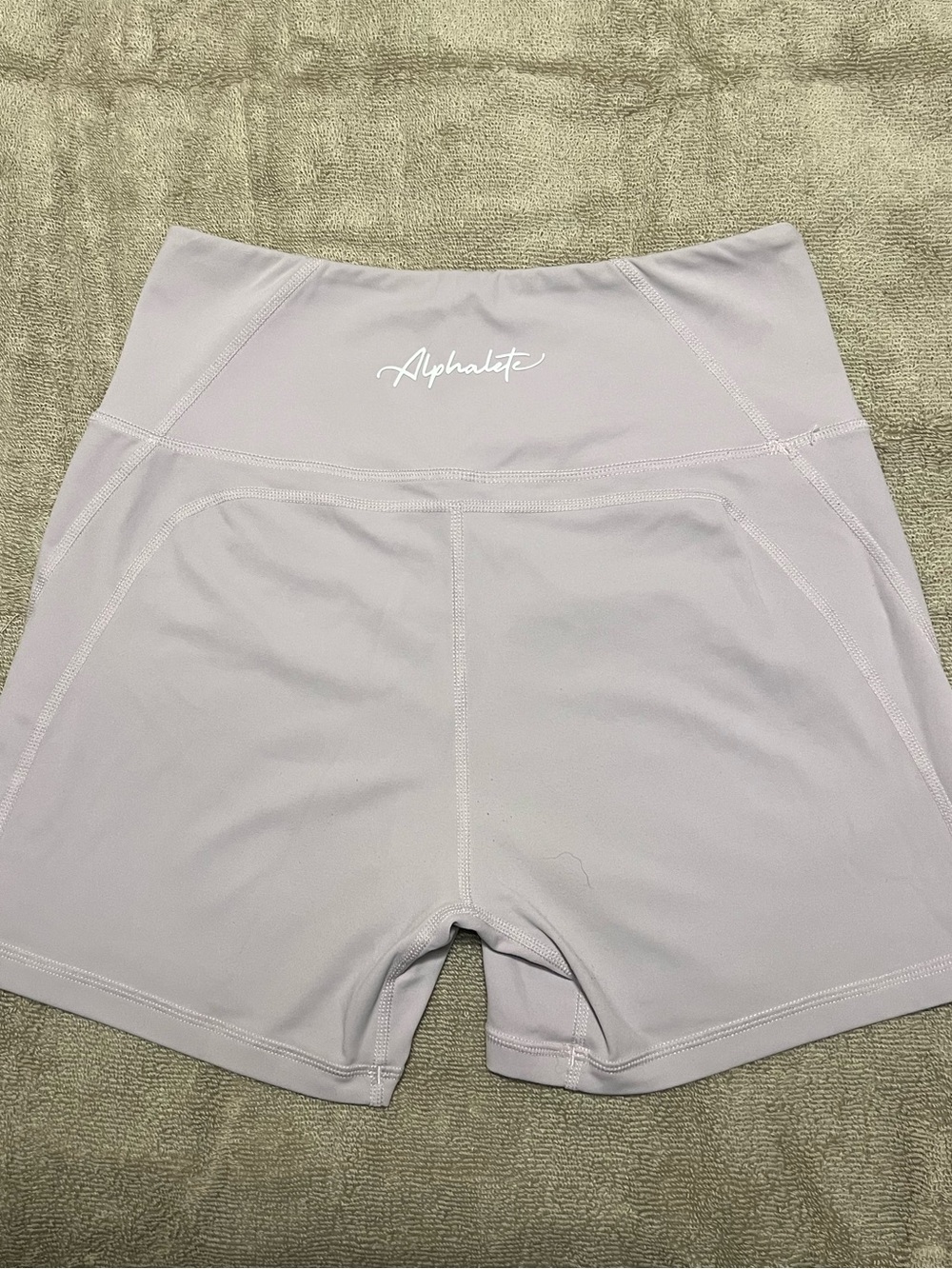 Alphalete Women's High-Waist Lilac Performance Shorts